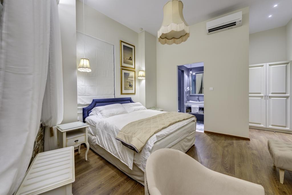 1844 Suites Syros Hermópolis Exterior foto